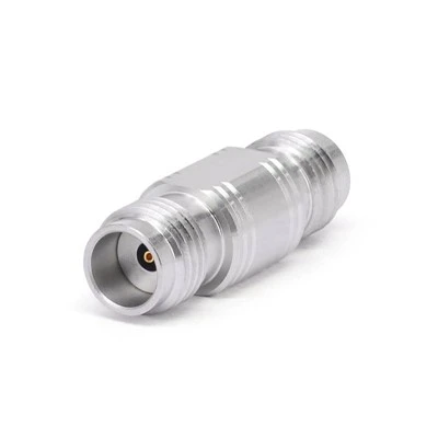 1,85 mm adaptér